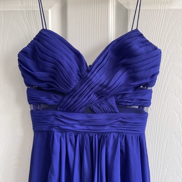 Hailey Logan by Adrianna papell high low gown cut - Picture 4 of 7